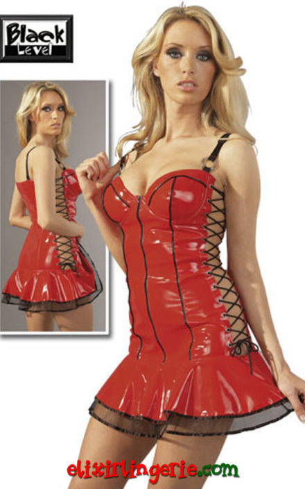 Лакиран црвен фустан со карнери